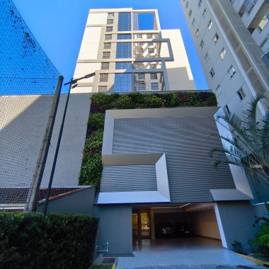 Apartamento 2 dormitórios, sendo uma suíte, para Venda na Praia Brava! 