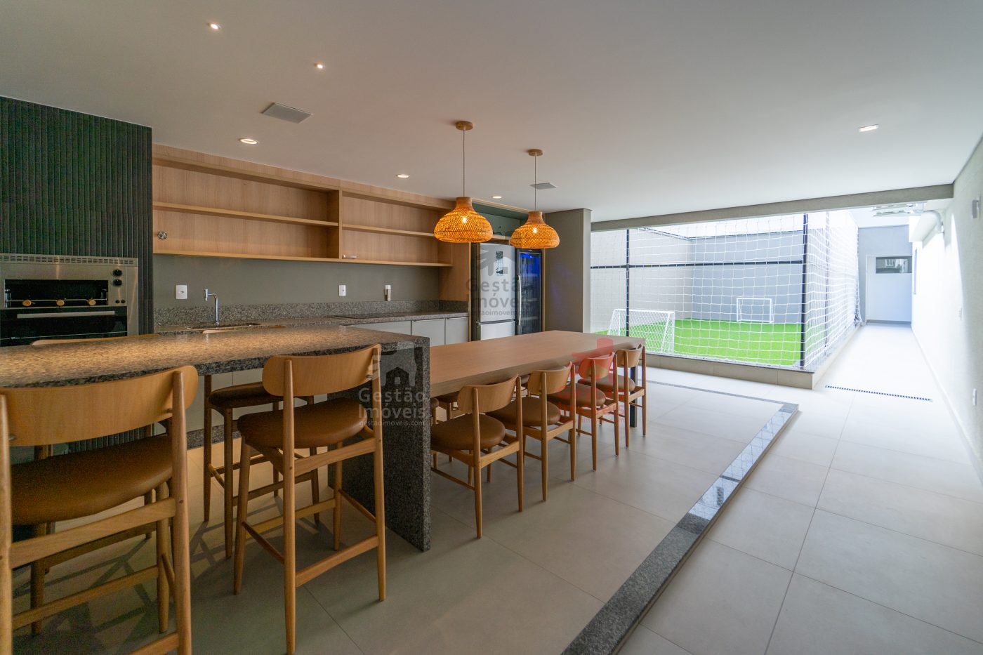 Apartamento 2 dormitórios, sendo uma suíte, para Venda na Praia Brava! 