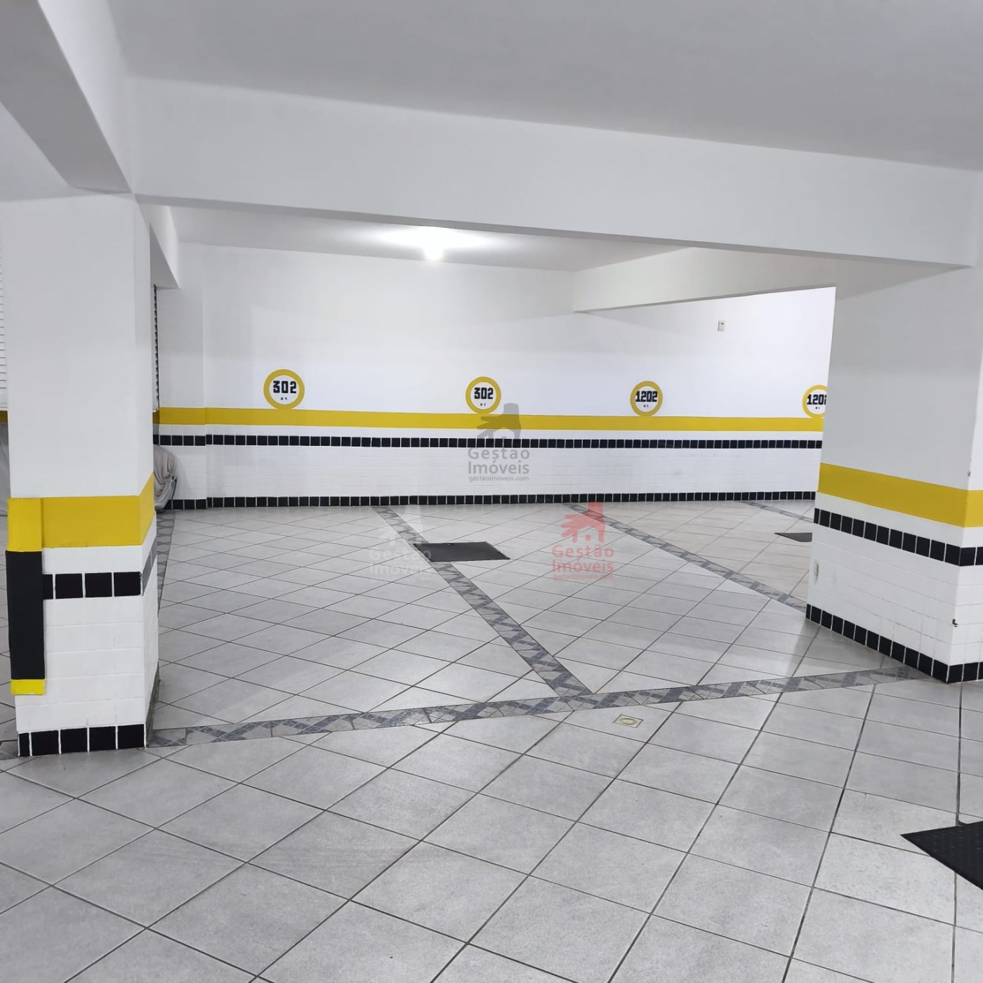 Apartamento 3 quartos para Locação Diária no bairro Centro em Balneário Camboriú