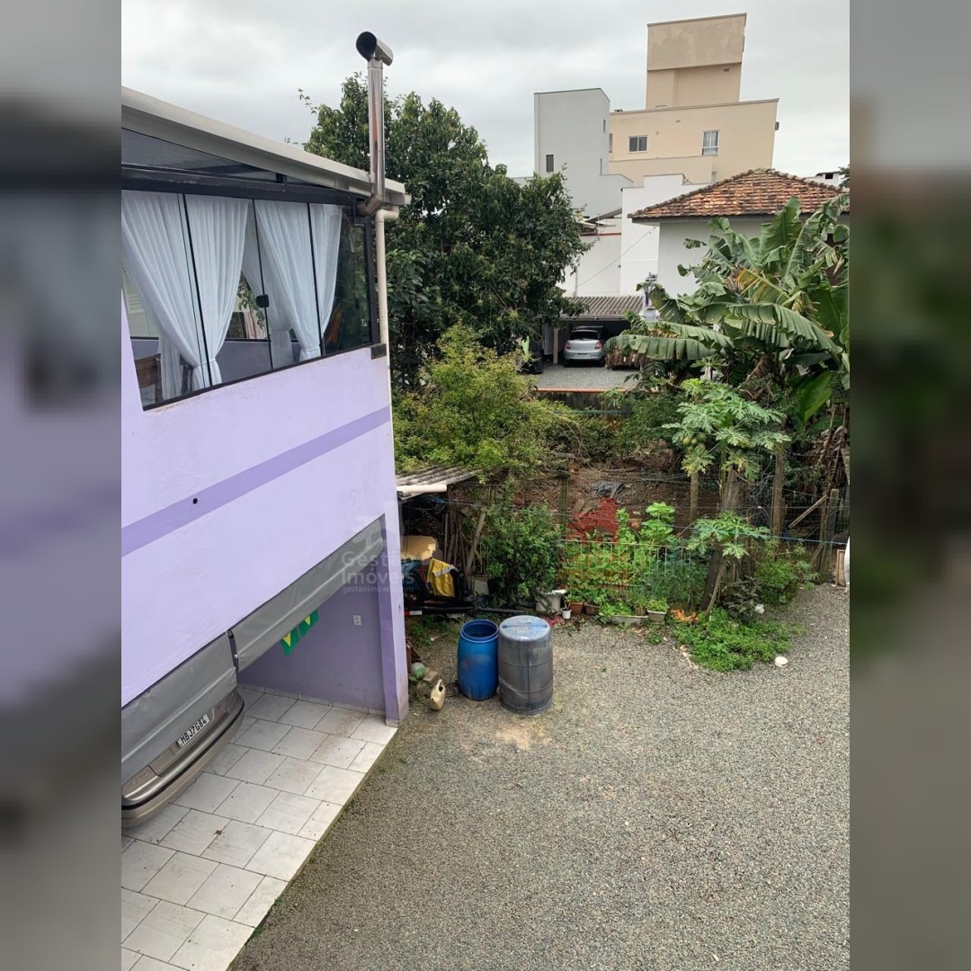 Casa Locação Anual - Centro Navegantes