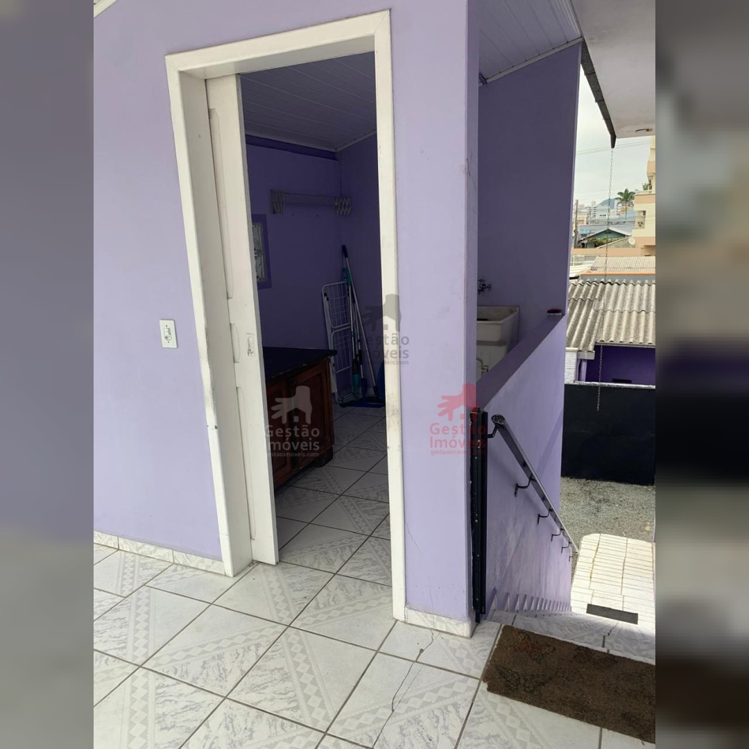 Casa Locação Anual - Centro Navegantes